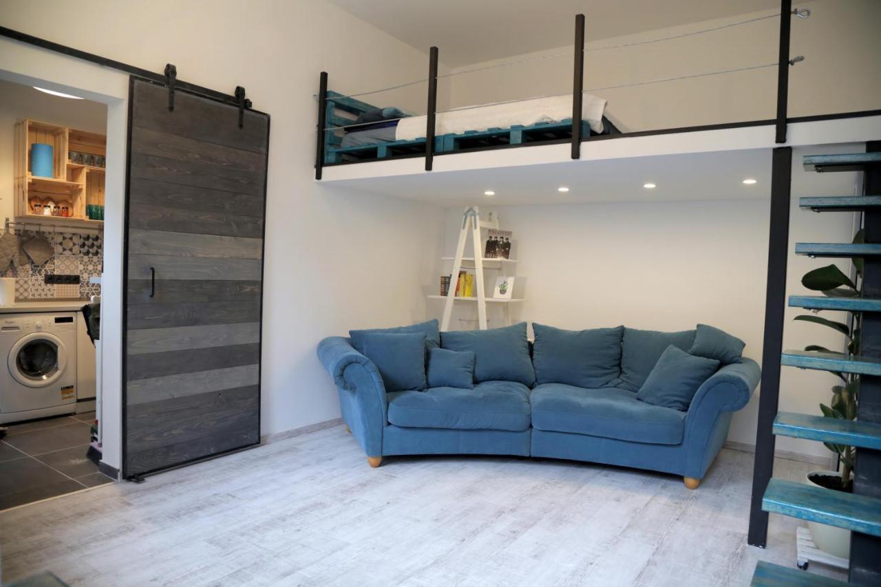 Sweety Blue Apartman Near Oktogon Будапеща Екстериор снимка