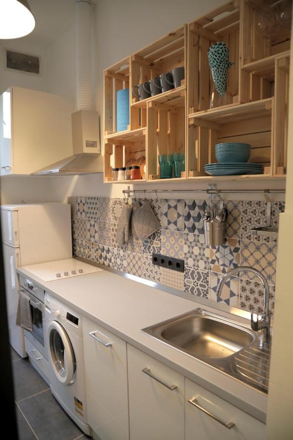 Sweety Blue Apartman Near Oktogon Будапеща Екстериор снимка