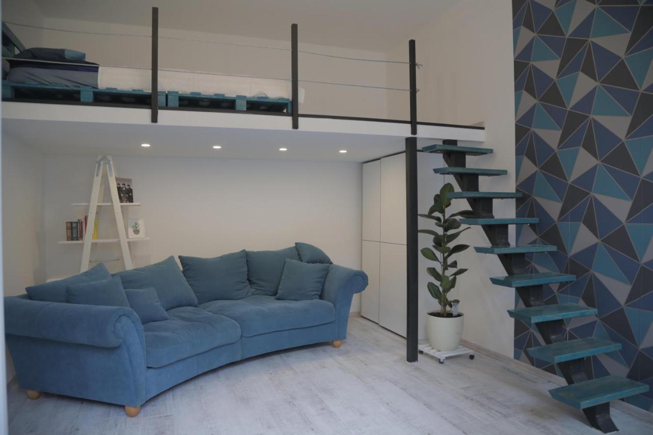 Sweety Blue Apartman Near Oktogon Будапеща Екстериор снимка